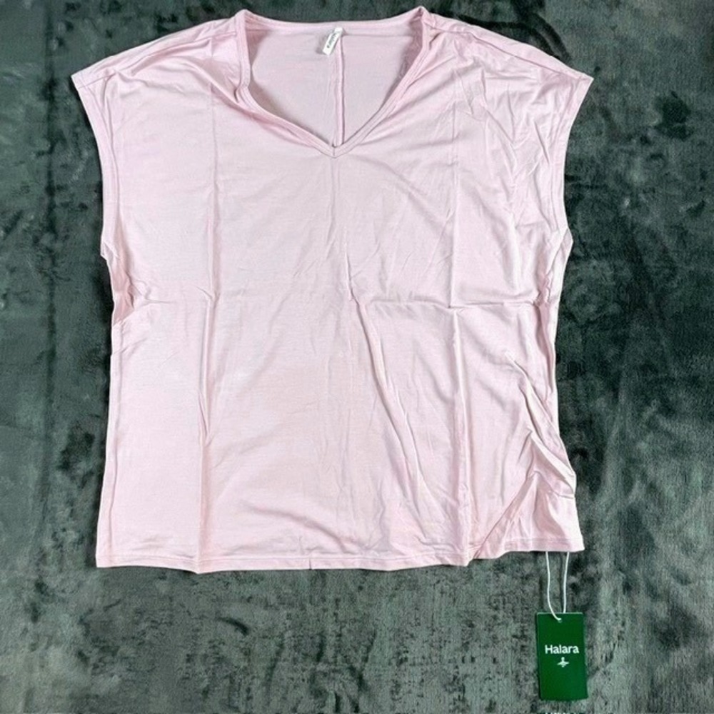 Halara Porcelain Pink V Neck Short Sleeve Casual T-Shirt Large NEW